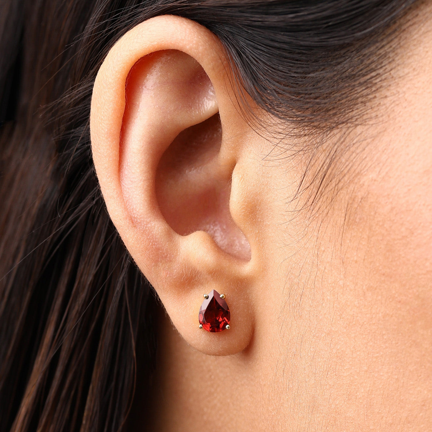 Garnet Studs Felicity - January Birthstone